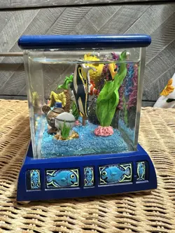 RARE Disney Snow Globe Finding Nemo Aquarium Fish Tank Musical Snowglobe - Image 2