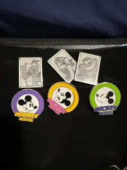 disney pins lot 50 Please view photo - Image 4