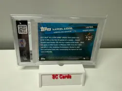 Aaron Judge 2017 Topps Update First Bump Image Variation SP RC #US166 PSA 10 - Image 2