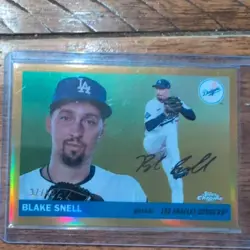Topps Chrome Blake Snell #33 Gold Refractor 37/50 Los Angeles Dodgers MLB 2025 - Image 1