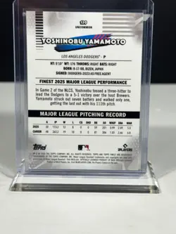 2026 Topps Finest Yoshinobu Yamamoto Mini Diamond Refractor #215 RARE SP Dodgers - Image 2