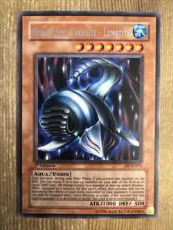 Yu-Gi-Oh! TCG Metallizing Parasite - Lunatite Dark Crisis DCR-074 1st Edition LP - Image 1