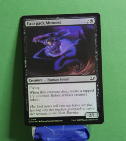 MTG EOE: Gravpack Monoist (Creature) Edge of Eternities Common 0104 Foil - Image 1