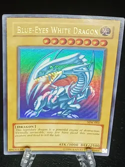 Blue Eyes White Dragon Sdk 001 YuGiOh! Holo Ultra Rare - Image 1