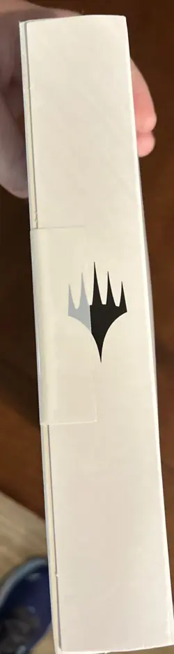 Magic: The Gathering - Final Fantastic Deck Builder Box - New & Unopened - Image 4