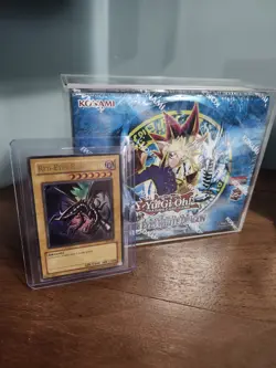Yu-Gi-Oh! Legend of Blue Eyes 25th Anniversary Booster Box with acrylic case - Image 1