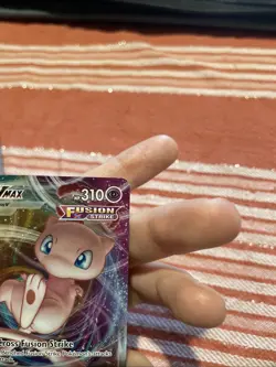 Mew VMAX 114/264 Swsh08: Fusion Strike Holo Card Excellent Condition - Image 4