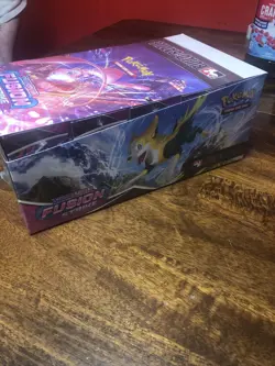 Pokemon TCG Fusion Strike Build & Battle Display Box - Image 3