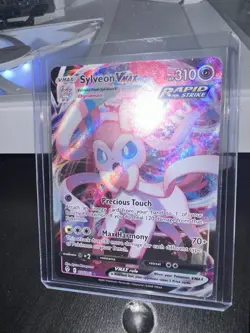 Pokemon TCG Sylveon VMAX Evolving Skies Ultra Rare Card 075/203 NM Condition - Image 1