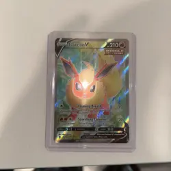 Flareon V (Full Art) 169/203 SWSH07: Evolving Skies Holo Pokemon - Image 1