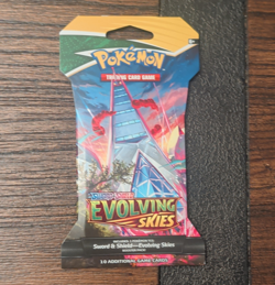 Pokemon TCG Evolving Skies Booster Pack 10 Cards English 2021 - Image 1