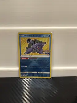 Pokemon TCG Radiant Blastoise 018/078 Pokemon GO Holo Radiant Rare English 2022 - Image 1