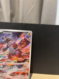 Groudon 199/182 Sv04 Paradox Rift Illustration Rare Holo 130 HP Basic EN 2023 - Image 2