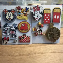Pin Lot of 11 Assorted Trading Pins Mixed Collection Mickey & Minnie - Image 1