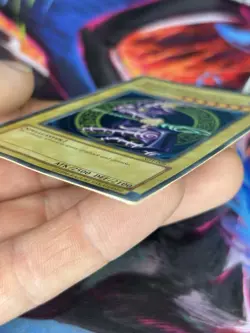 Konami Yu-Gi-Oh! Dark Magician SDY-006 Ultra Rare Unlimited Edition EN - Image 5