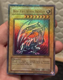 Yu-Gi-Oh! Blue-Eyes White Dragon SDK-001 Starter Deck Kaiba - Max Holo Bleed - Image 1