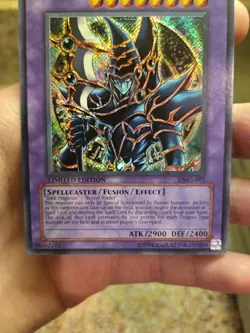 Yu-Gi-Oh! Dark Paladin DMG-001 Secret Rare Limited Edition NM - Image 4
