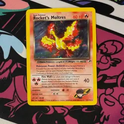 Rocket's Moltres 12/132 Rare Gym Heroes Pokemon Unlimited Holo Damaged - Image 1