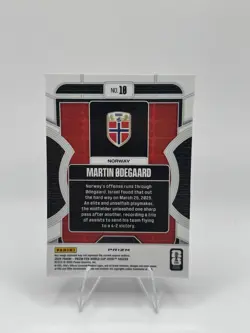 Martin Odegaard 2026 Prizm FIFA World Cup Silver Prizm Phenomenon Norway #10 - Image 2