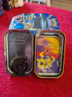 Pokemon TCG mini Kanto Tin Pikachu and Vupix with coin *no cards - Image 3