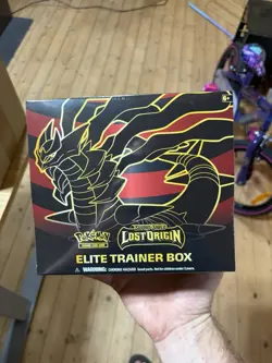 Pokemon TCG: Lost Origin Elite Trainer Box ETB, Factory SEALED Sword & Shield - Image 2
