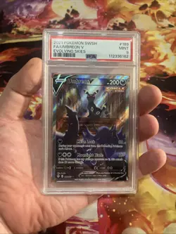 Umbreon V 189/203 Evolving Skies PSA 9 Mint Pokemon Alternate Art (ALT) - Image 1