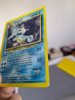 Kingdra Neo Genesis Holo Rare Card 8/111 -HP/Damaged - Pokemon - Image 5