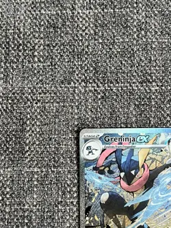 Pokemon English Greninja Ex promo 132, scarlet & violet, nm to mint condition - Image 3