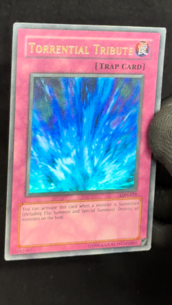 Tri-Horned Dragon Legend of Blue Eyes White Dragon LOB-EN000 Yugioh TCG 2002 - Image 2