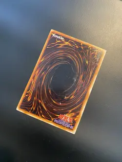 2000 Vintage Yugioh - Dark Magician LB-05 Ultra Rare - Image 2