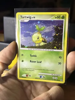Turtwig (Holo Swirl) - (103/130) Promo [2007] Cosmos Holo - Pokemon Card - LP - Image 4
