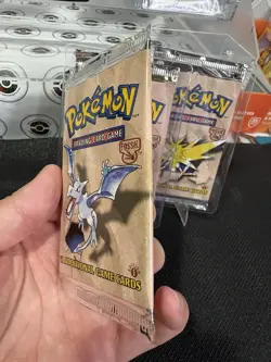 1999 Pokemon Fossil 1st Edition Booster Packs - Art Set (3 Factory Sealed packs) - Image 2