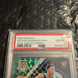 2023 PANINI MOSAIC VICTOR WEMBANYAMA #12 GIVE AND GO GREEN Prizm PSA 10 - SPURS - Image 2