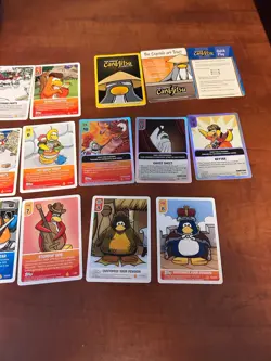 Club Penguin Card-Jitsu Fire Trading Card Game Lot w/ Box Cards Instructions - Image 3