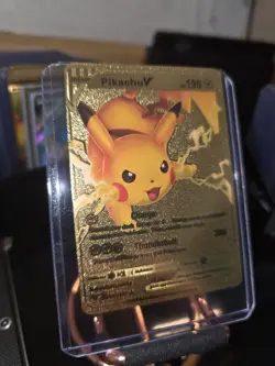 Pokemon TCG Pikachu V Gold Foil Fan Art Card 043/185 - Image 4
