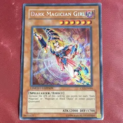 Konami Yu-Gi-Oh! Dark Magician Girl CT2-EN004 2005 Tin Secret Holo LE - Image 1