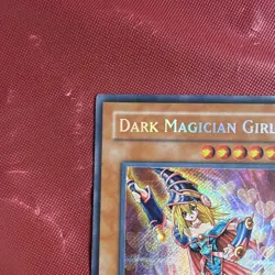Konami Yu-Gi-Oh! Dark Magician Girl CT2-EN004 2005 Tin Secret Holo LE - Image 2
