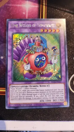 Yu-Gi-Oh Time Wizard Of Tomorrow #DLCS-EN147 Secret Rare Dragons Of Legend - Image 1