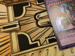 Five-Headed Dragon BLHR-EN000 1st Secret Rare LP Yugioh Card - Image 2