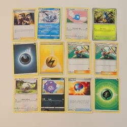 Lot Of 31 Pokemon Cards From Various Sets - Image 5