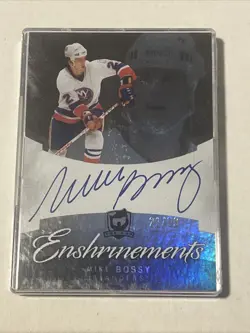 12-13 UD The Cup Enshrinements Mike Bossy 21/50 Wet Autograph HOF Dynasty - Image 1