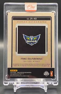 2025 Panini One and One WNBA Arike Ogunbowale Jersey Auto Holo Gold #/10 #JA-AO - Image 2