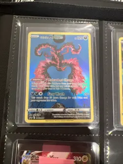 Galarian Moltres SWSH284 SWSH: Sword & Shield Promo Cards Holo - Image 1