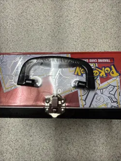 Pokemon 25th Anniversary Celebrations Treasure Chest Lunchbox Tin Sword & Shield - Image 2