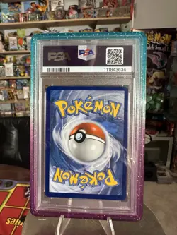 Pokemon Fusion Strike Mew Vmax 268/264 Secret Rare Rainbow Full Art Holo PSA 10 - Image 2