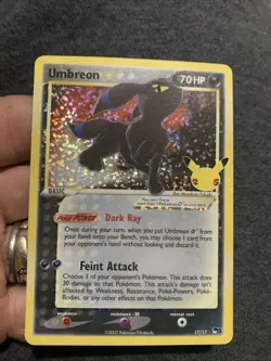 Pokemon TCG Umbreon Gold Star 17/17 Celebrations Classic Collection NM Condition - Image 1
