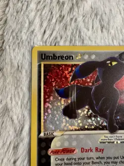 Pokemon Umbreon Gold Star Celebrations 17/17 Series NM - Image 4