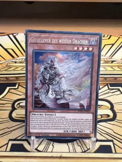 Yugioh Gefallener des weißen Drachen BPRO-DE024 Secret Rare - Image 1