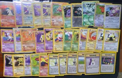 Lot of 500+ Pokemon Cards Vintage WOTC Holo Rare Mixed Assorted Collection - Image 2