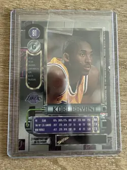 1997-98 Metal Universe - Kobe Bryant #81 Rare LA Lakers HOF 🏀🏀🏀 - Image 3